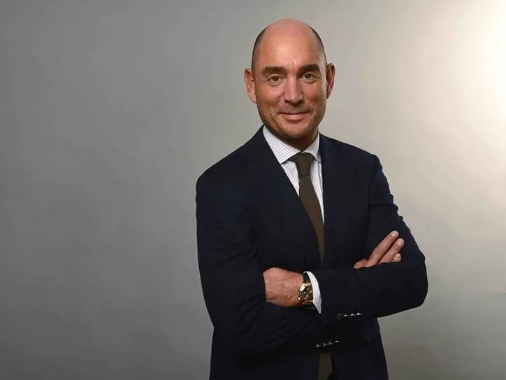 Photo de Stéphane Bailly, PDG de Car Avenue, pour le journal La Semaine.