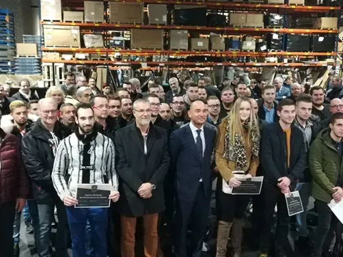 sixième cérémonie Car Avenue de remise des diplômes aux apprentis, en présence de Stéphane Bailly, PDG de Car Avenue. 