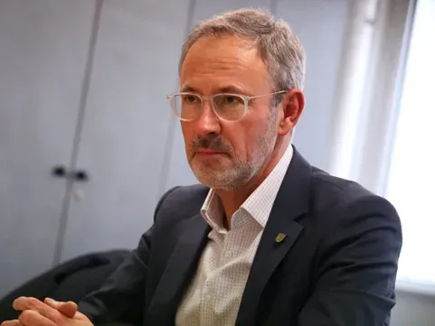 Portrait de Martial Pidole, DG de Car Avenue France, par le Républicain Lorrain