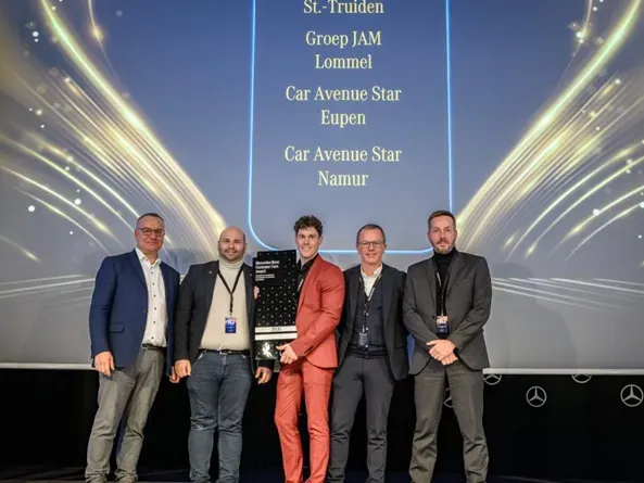 Remise de prix à Car Avenue à l'occasion des Customer Care Awards Mercedes-Benz BeNeLux,