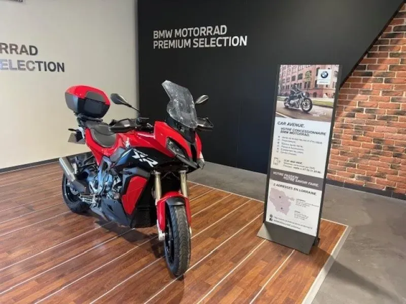 BMW S Racing Red 2 d'occasion