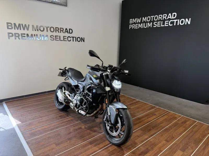 BMW F bluestone metallic d'occasion