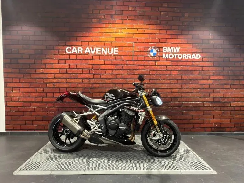 TRIUMPH Speed Triple sapphire black d'occasion