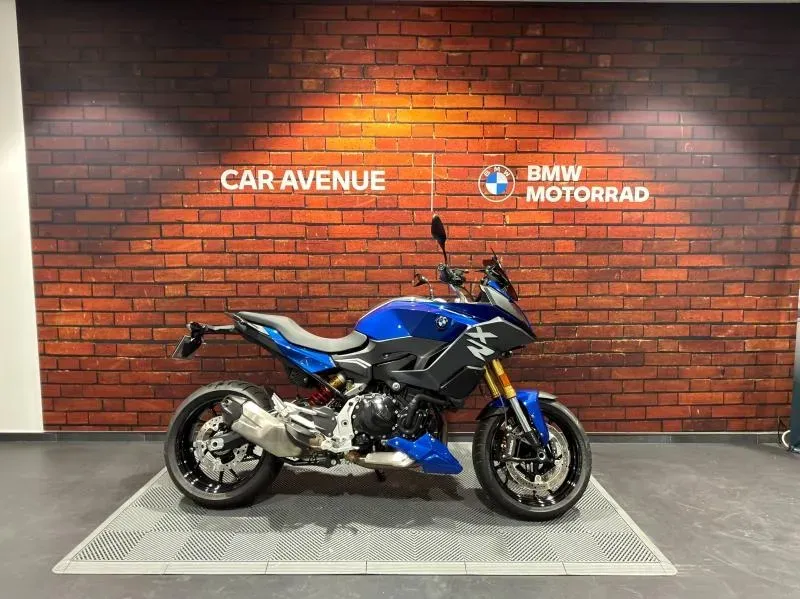 BMW F style sport (racing blue) d'occasion