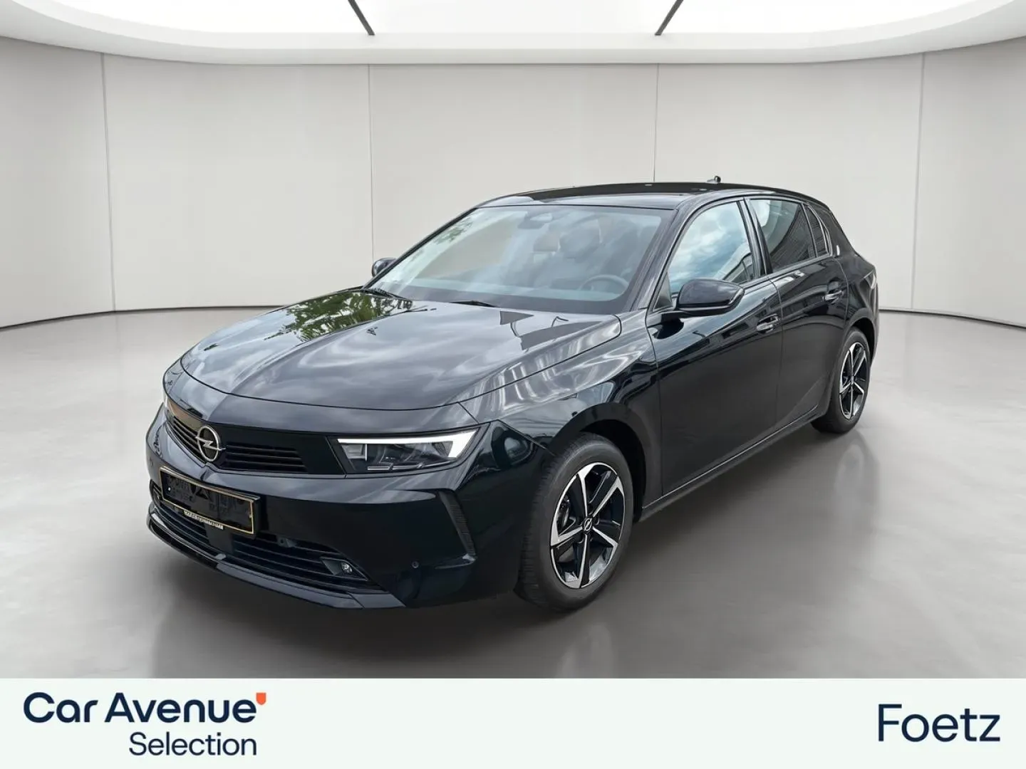 Opel Astra noir karbon métallisé d'occasion