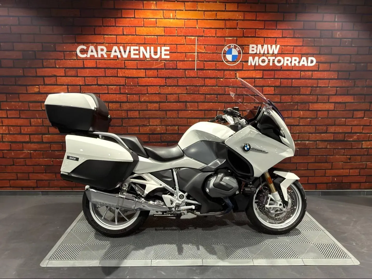 BMW R blanc d'occasion
