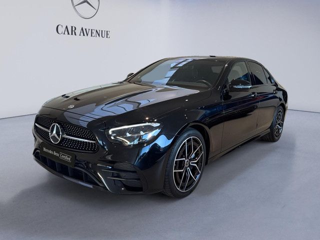 Mercedes Benz E black d'occasion