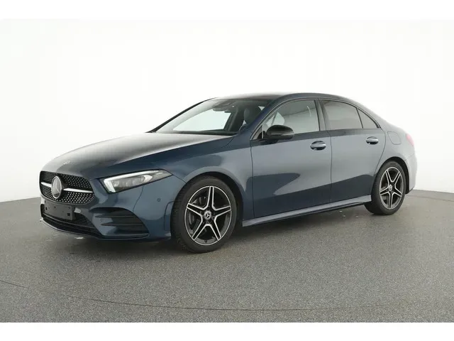 Mercedes Benz A 200 Berline blue d'occasion