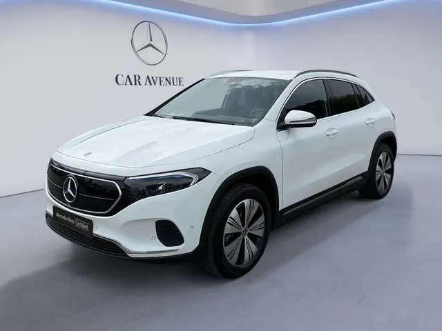 Mercedes Benz EQA white d'occasion