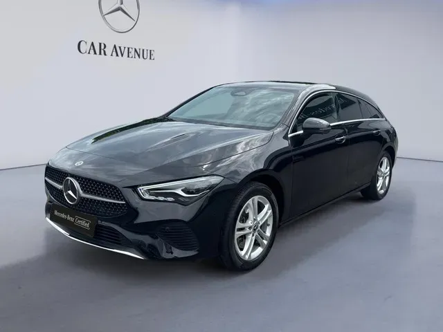 Mercedes Benz CLA black d'occasion