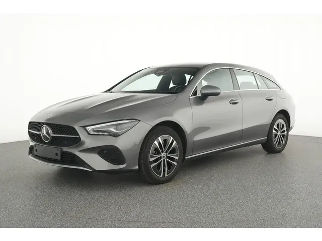 Mercedes Benz CLA grey d'occasion
