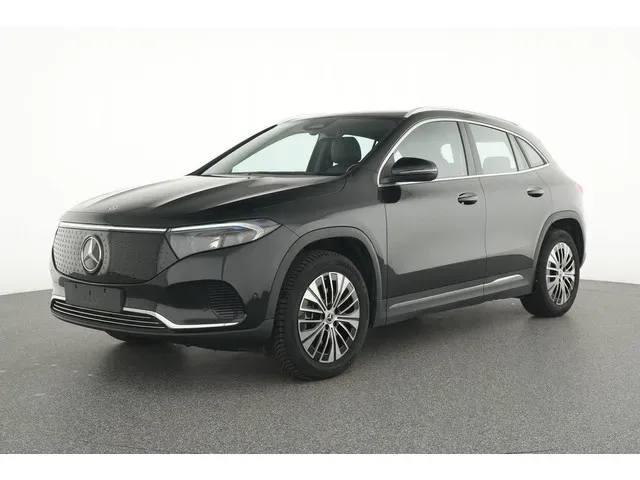 Mercedes Benz EQA black d'occasion