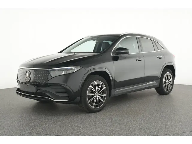 Mercedes Benz EQA black d'occasion