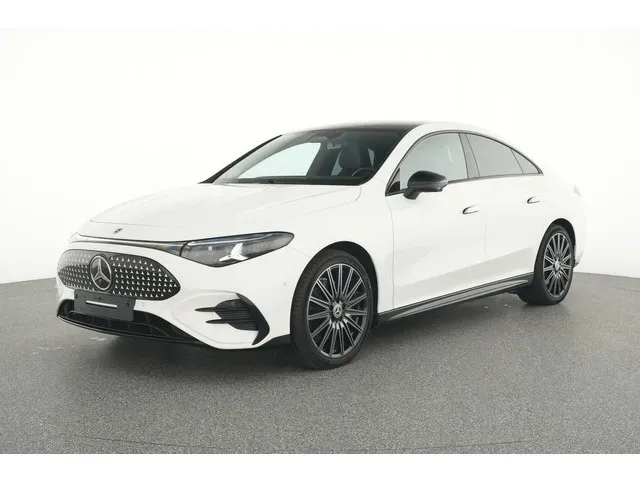 Mercedes Benz CLA 350 4MATIC white d'occasion