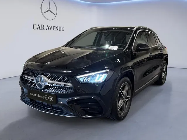 Mercedes Benz GLA black d'occasion