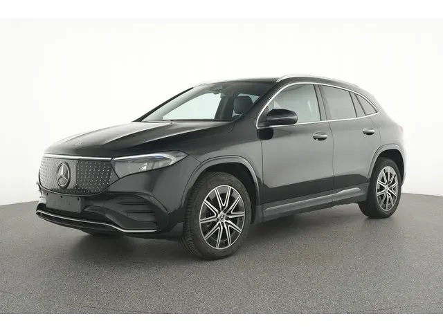 Mercedes Benz EQA black d'occasion