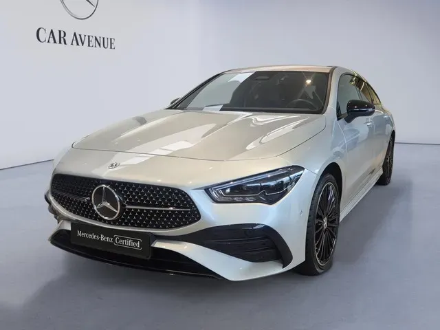 Mercedes Benz CLA silver d'occasion
