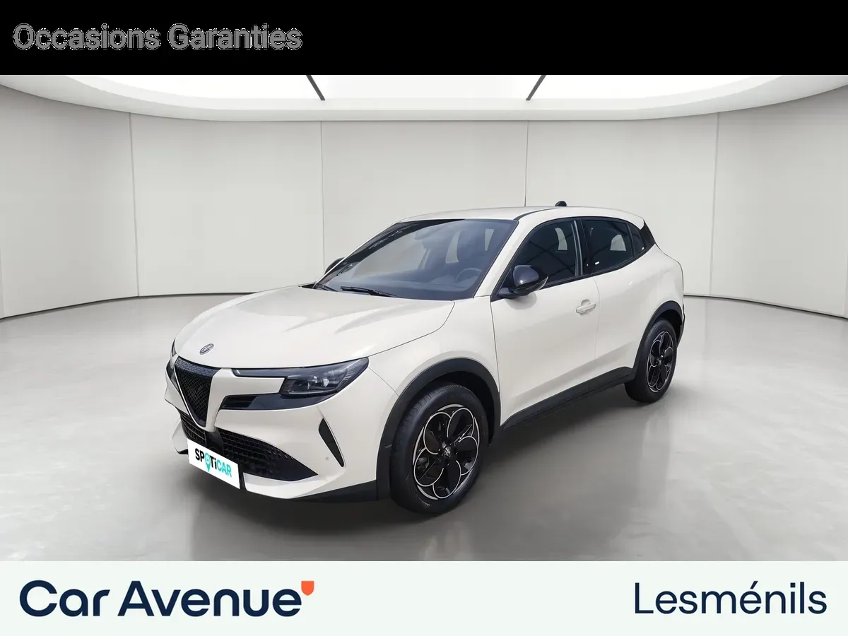 Alfa Romeo Junior blanc sempione pastel neuf