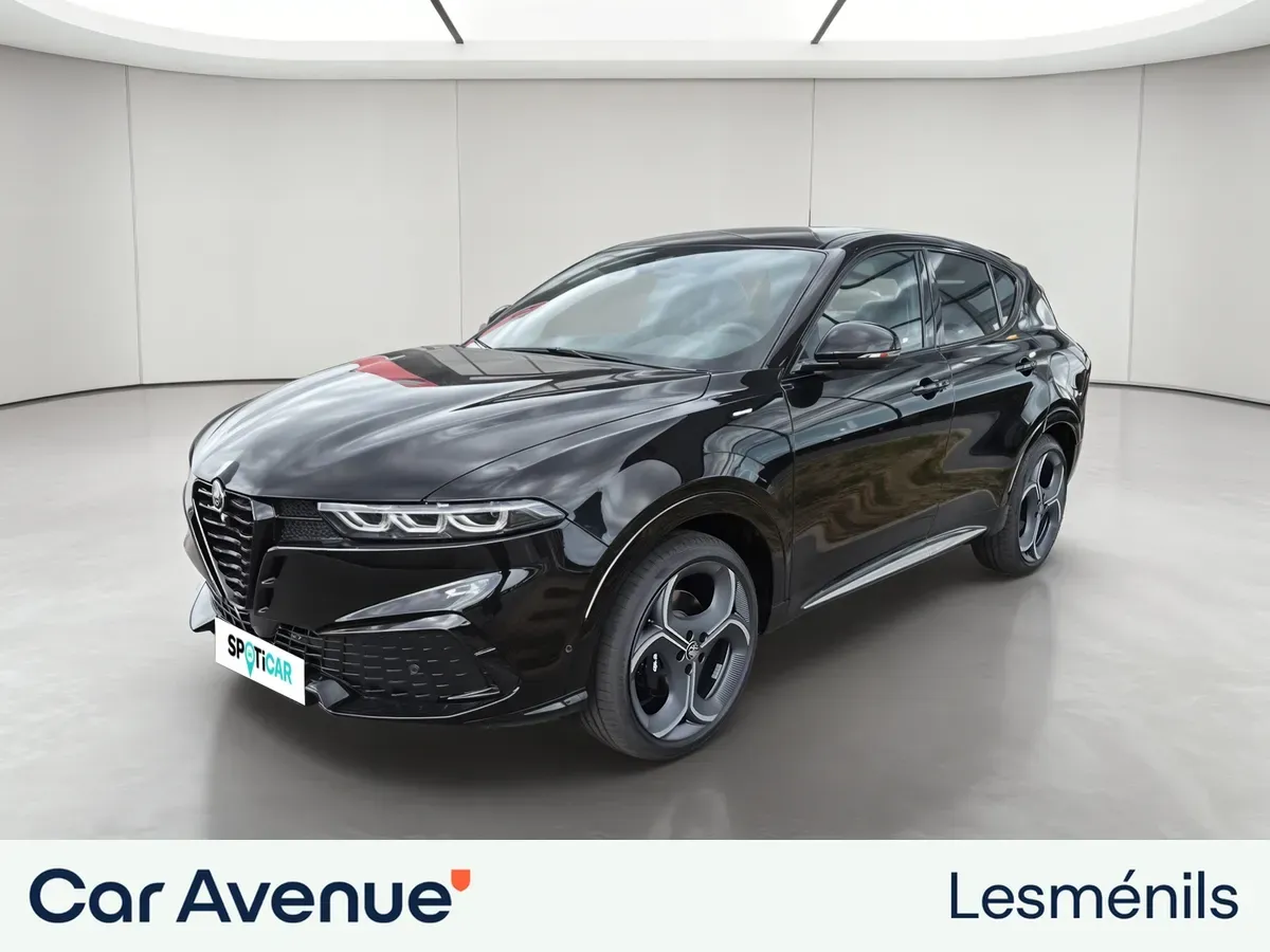 Alfa Romeo TONALE PHEV noir alfa neuf