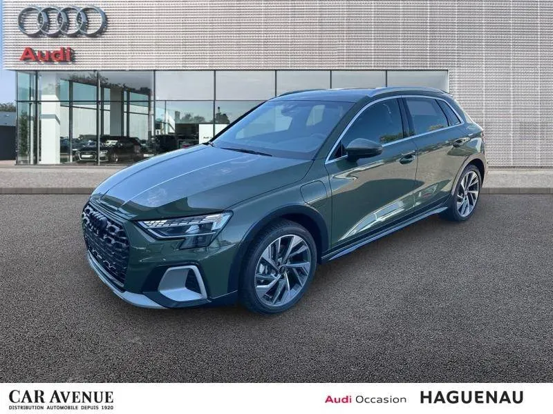 Audi A3 allstreet vert district metallise neuf