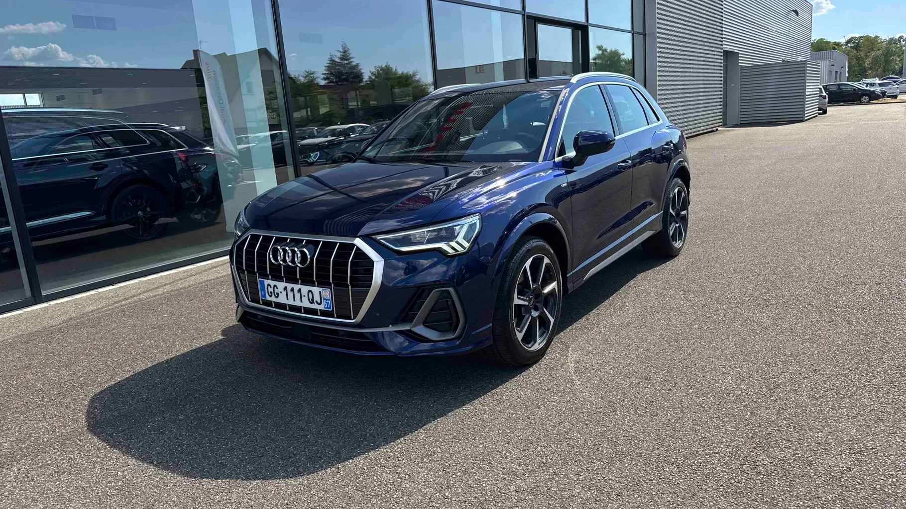 Audi Q3 bleu navarre métallisé/bleu navarre métallisé d'occasion