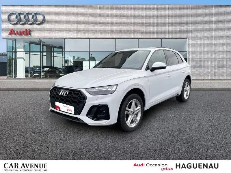 Audi Q5 blanc glacier metallise neuf