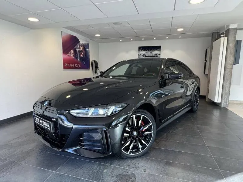 BMW i4 G26 LCI saphirschwarz metallise neuf