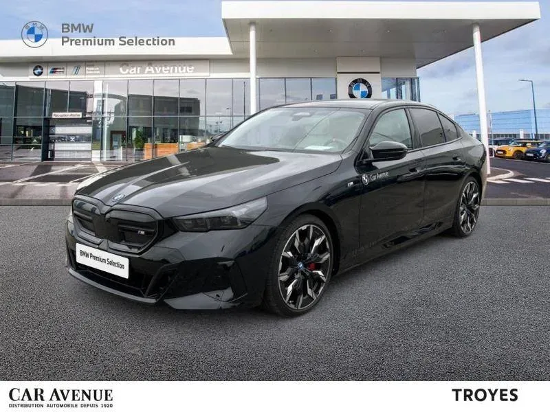 BMW i5 G60 saphirschwarz metallise d'occasion