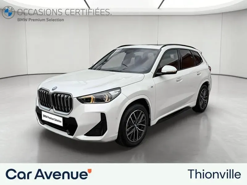 BMW iX1 U11 blanc d'occasion