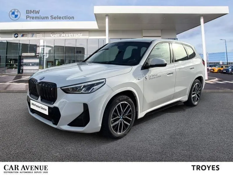 BMW iX1 U11 blanc d'occasion