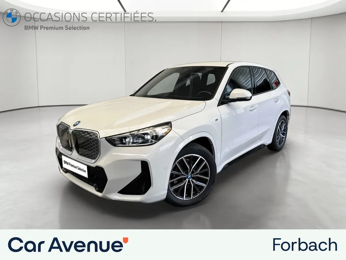 BMW iX1 U11 blanc d'occasion
