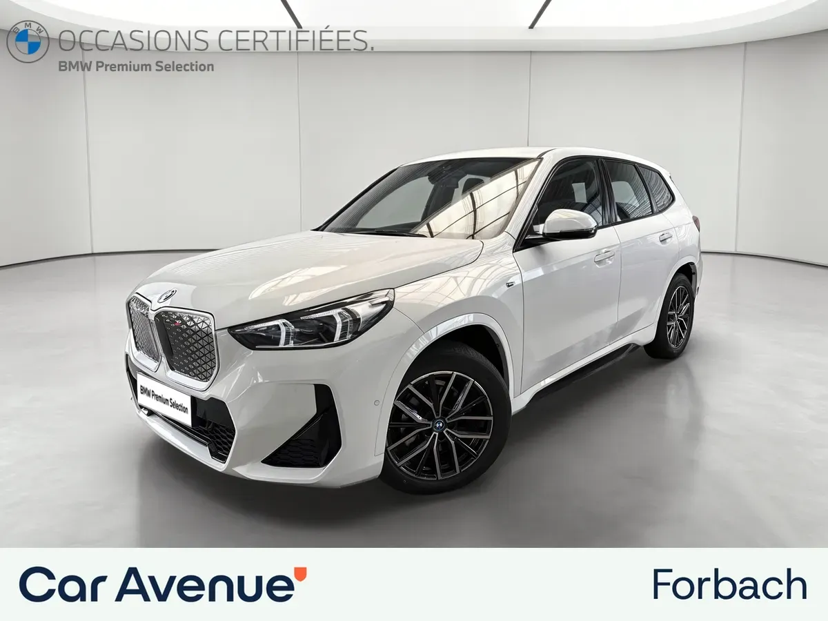 BMW iX1 U11 blanc d'occasion