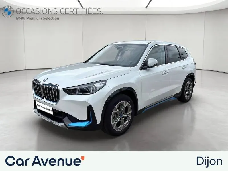 BMW iX1 U11 blanc d'occasion