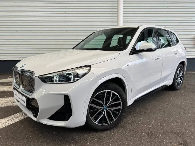 BMW iX1 U11 blanc d'occasion