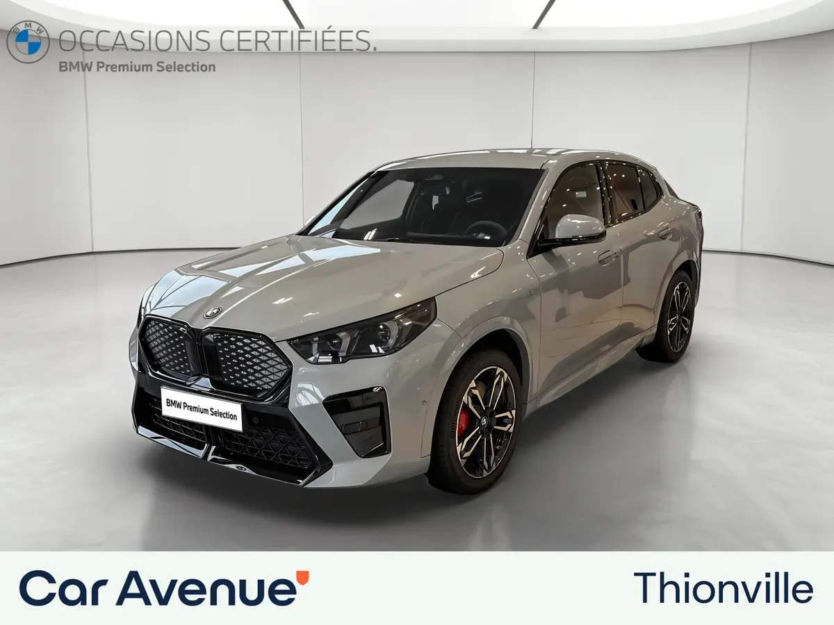 BMW iX2 U10 brooklyn grey metallise neuf