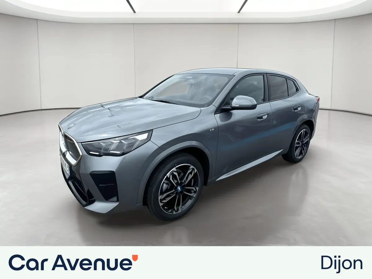BMW iX2 U10 skyscraper grey metallise neuf