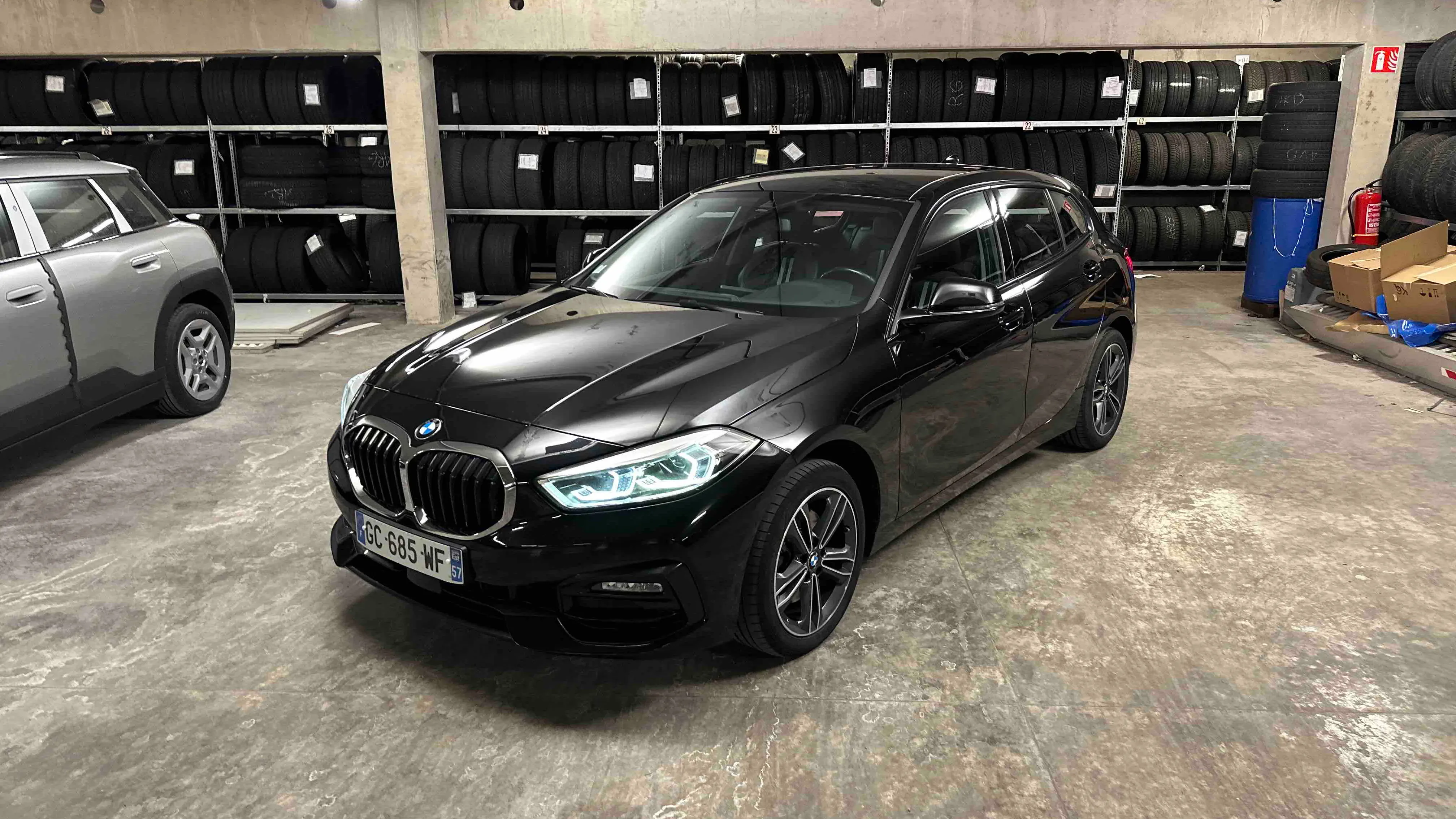 BMW Sandero noir d'occasion