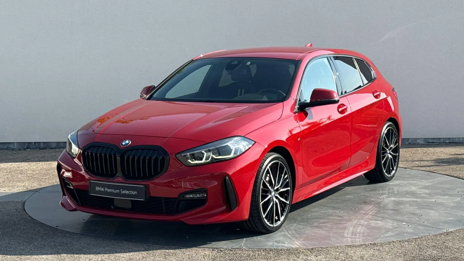 BMW Sandero rouge d'occasion