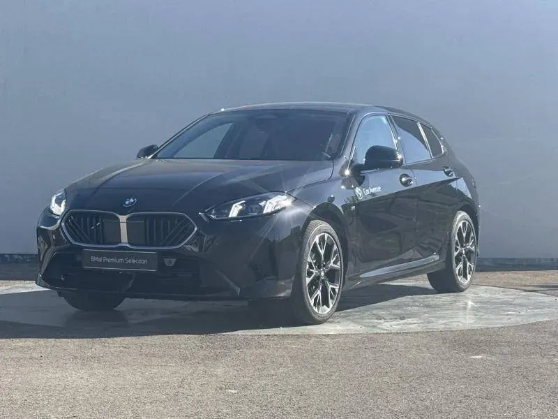 BMW SERIE 1 F70 saphirschwarz metallise neuf