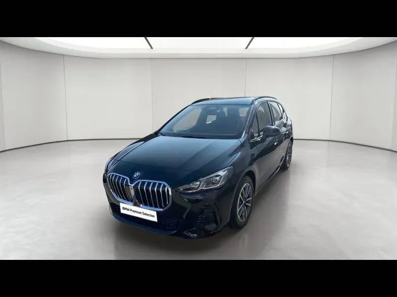 BMW Série 2 ActiveTourer saphirschwarz metallise neuf
