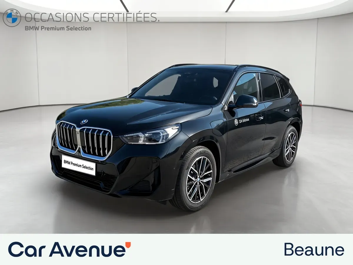 BMW X1 U11 saphirschwarz metall neuf