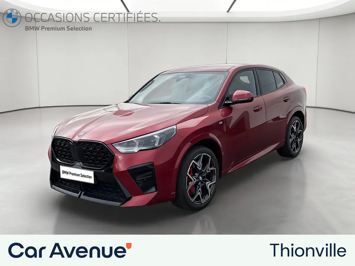 BMW X2 fire red metallise d'occasion