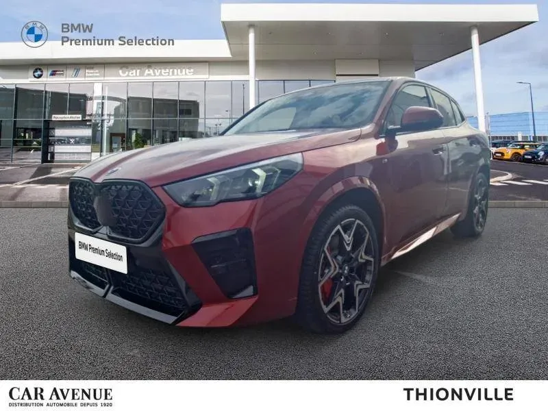 BMW X2 fire red metallise d'occasion