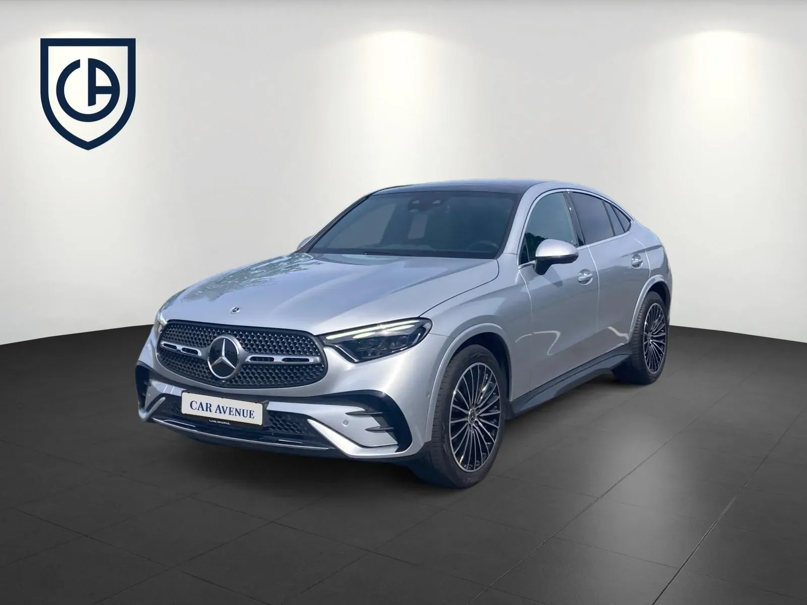 Mercedes Benz GLC 220 silber d'occasion