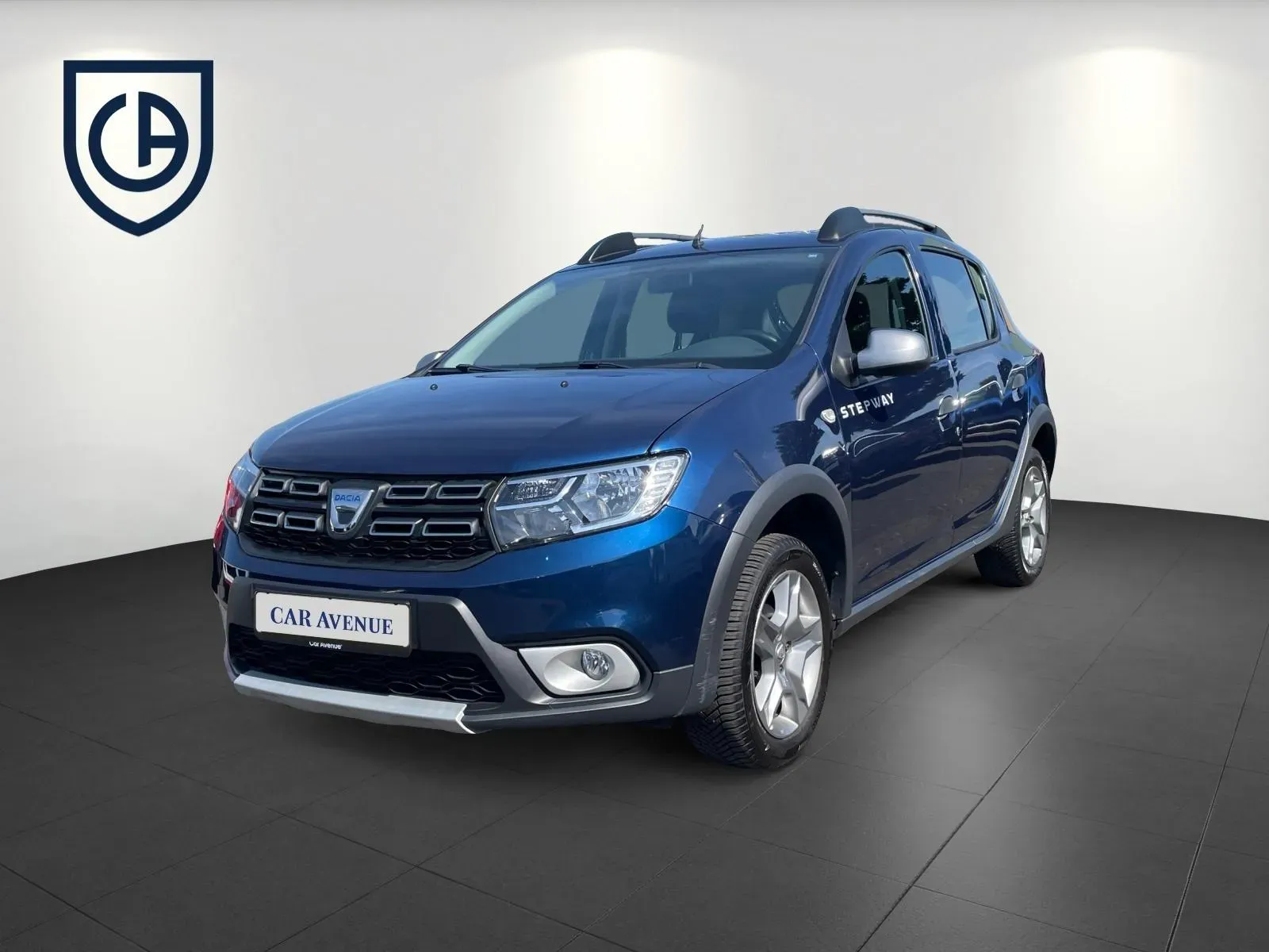 Dacia Sandero blau d'occasion