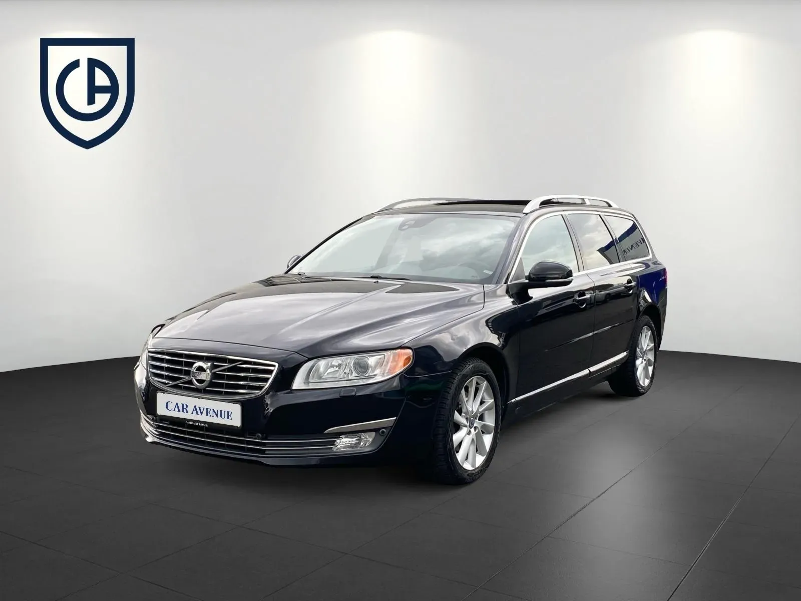 Volvo V70 schwarz d'occasion