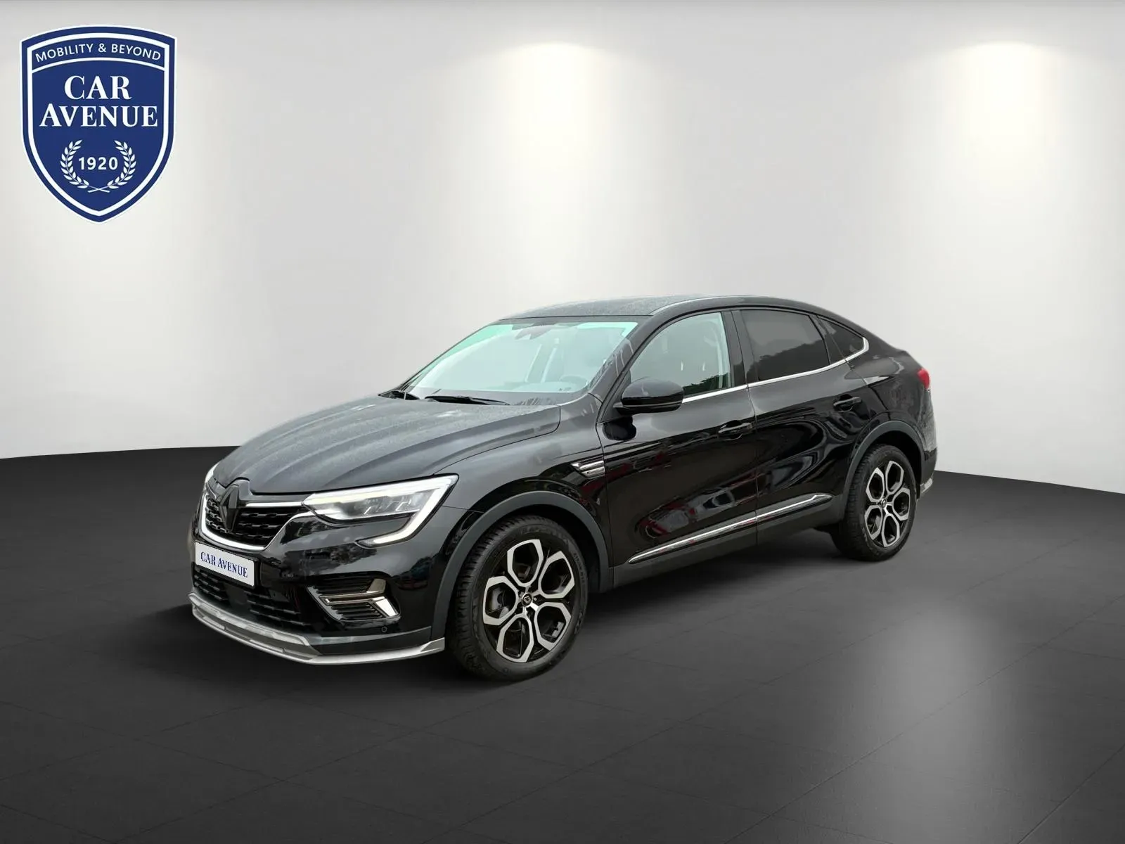 Renault Arkana schwarz d'occasion