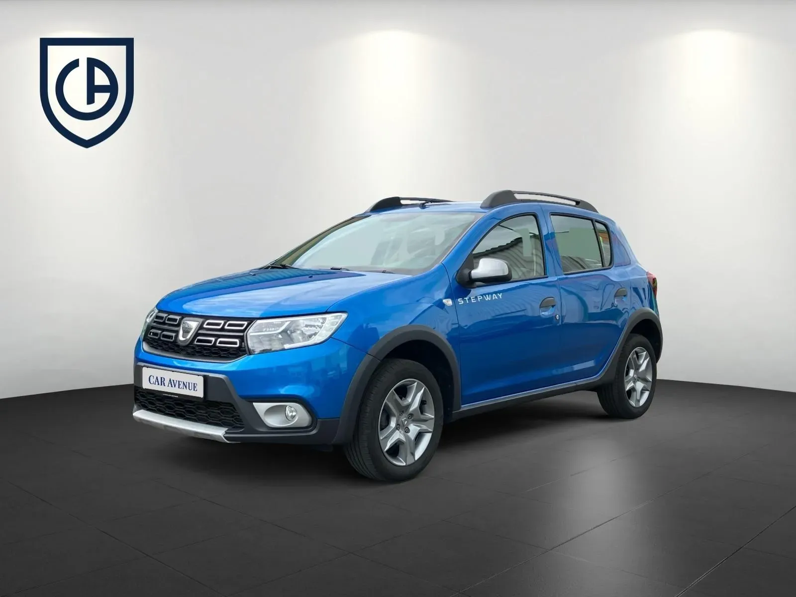 Dacia Sandero blau d'occasion