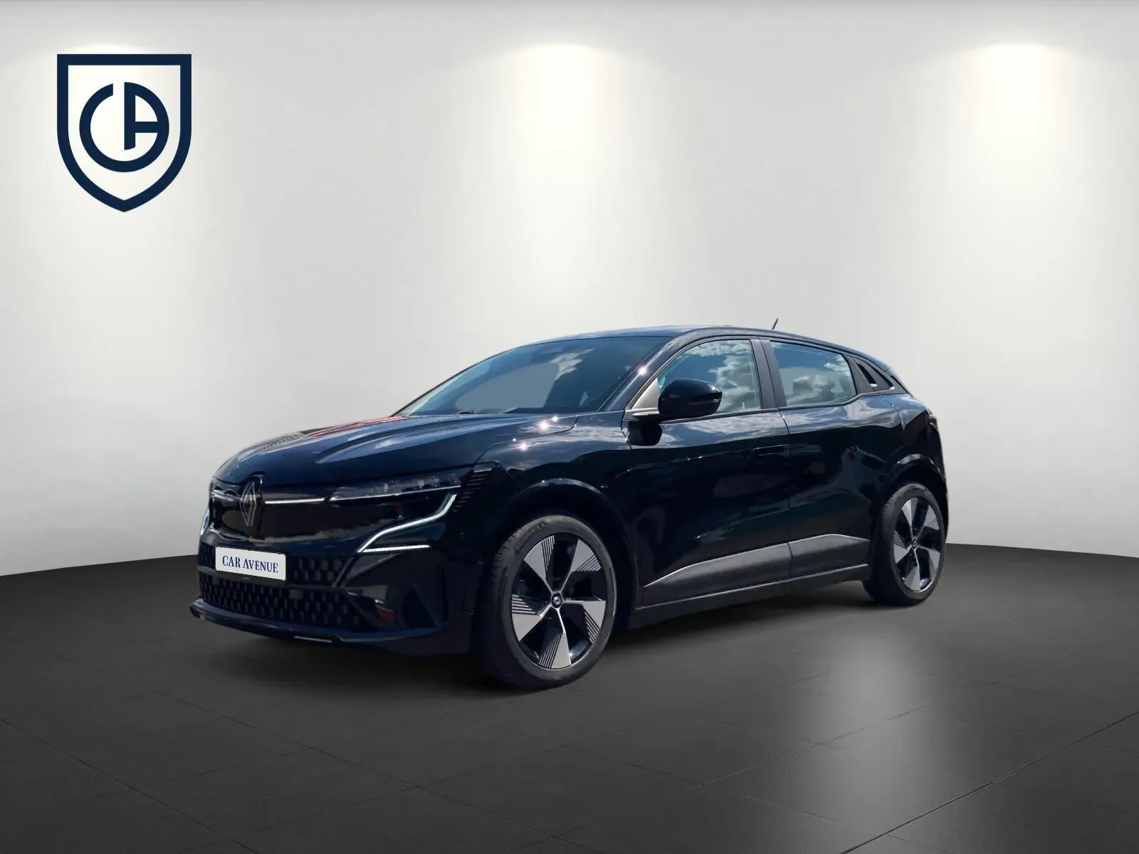 Renault Megane E-TECH schwarz d'occasion