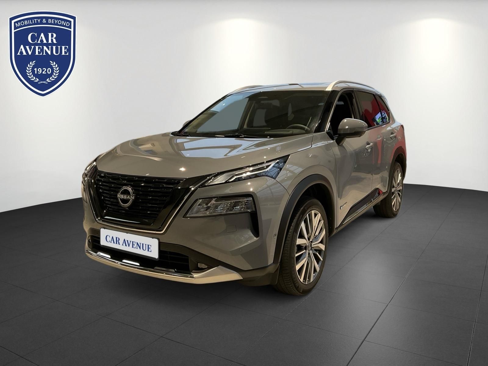 Nissan X-Trail grau neuf